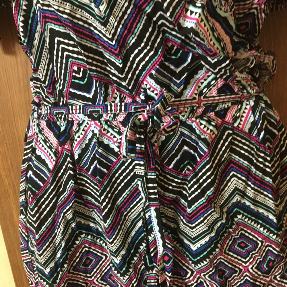 Colorful Geometric Pattern Dress - Picture 5 of 8
